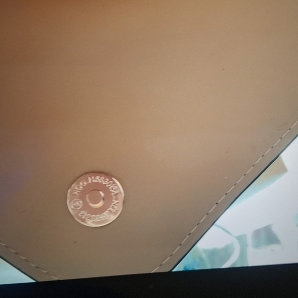 Louis Vuitton Blue Monogram Canvas and Tan Accent Shoulder Bag - Picture 2 of 9